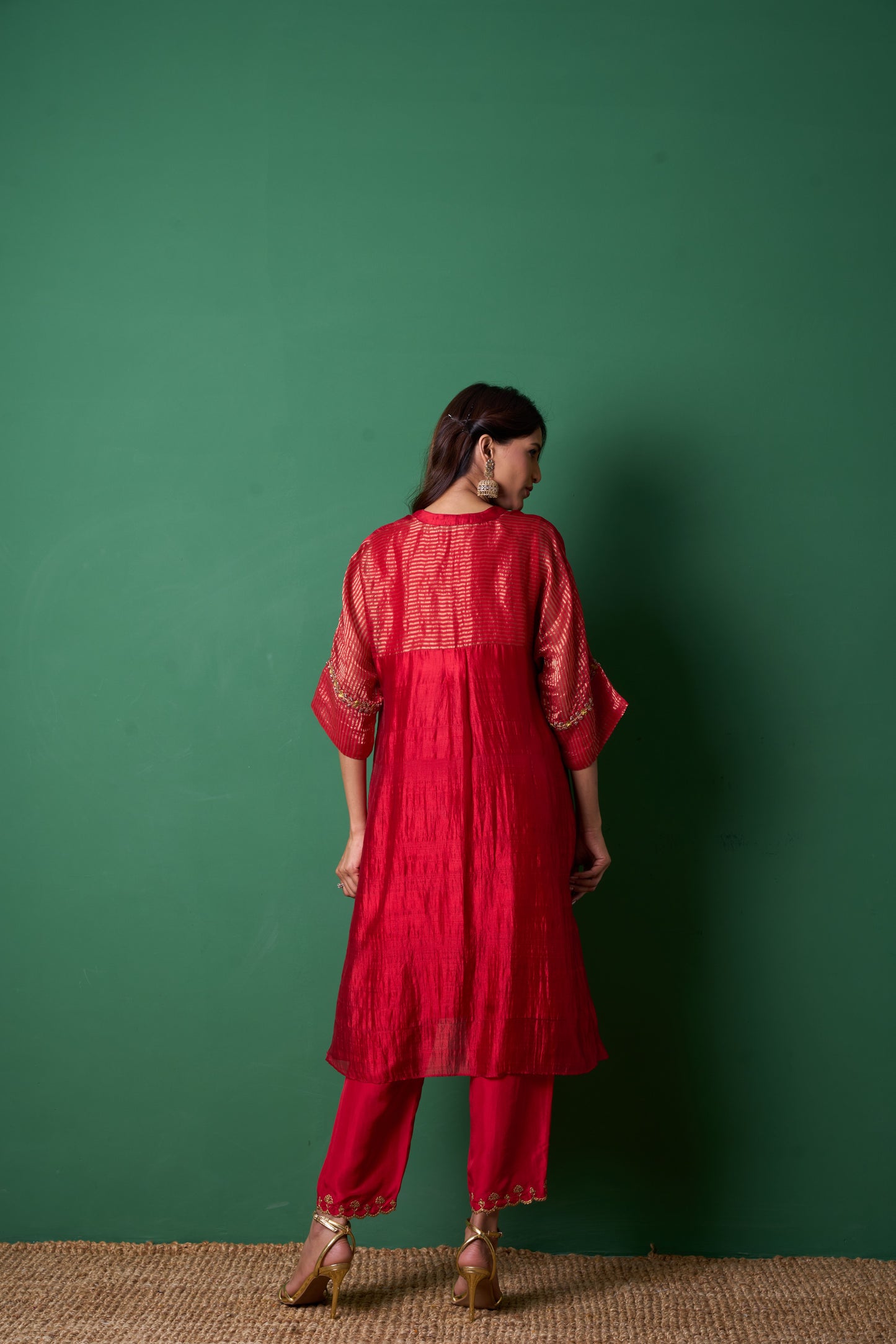 Radiance Red Kurta (Set of 2)