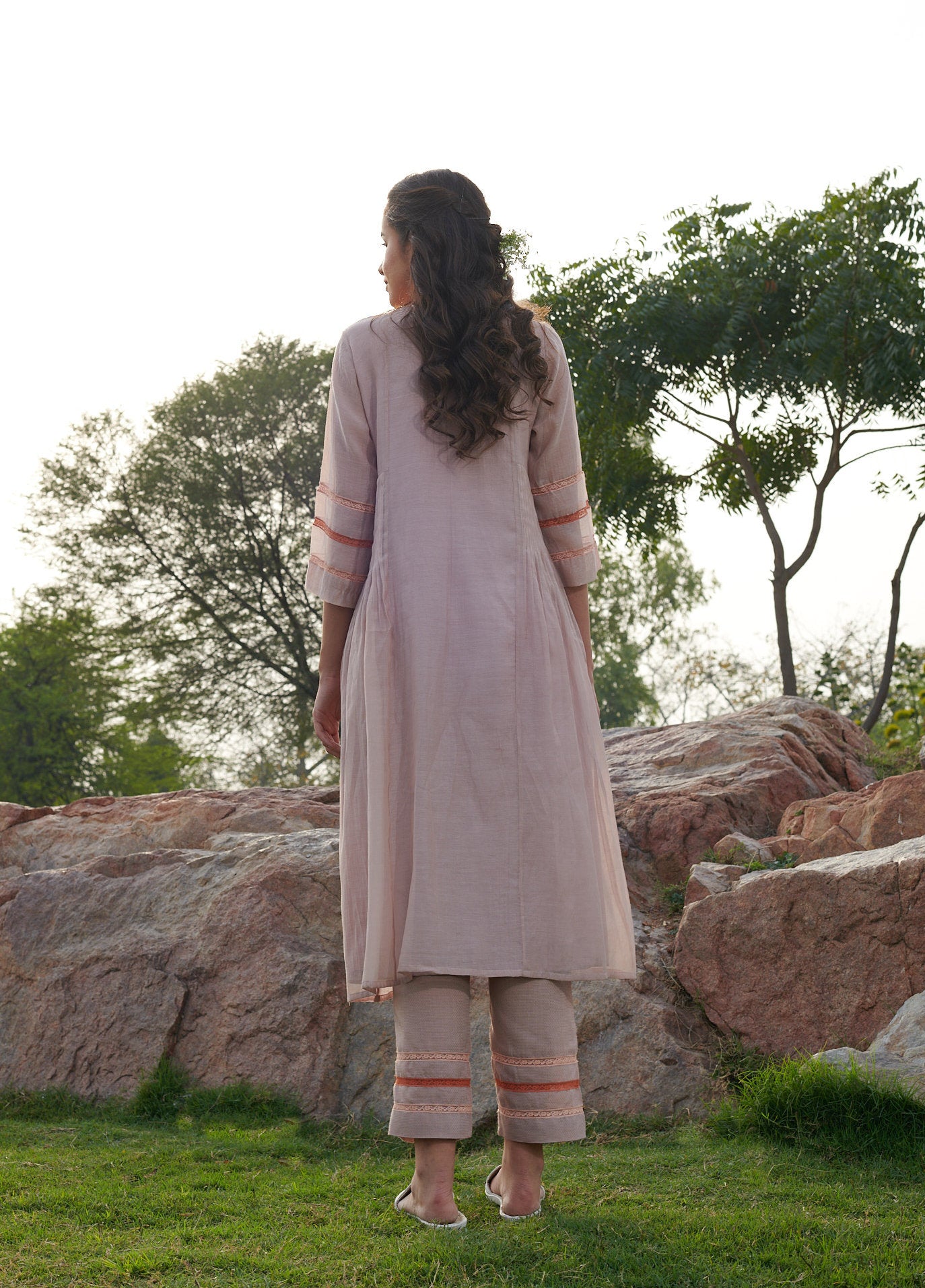 Serene Taupe Kurta-Set (Set of 2)