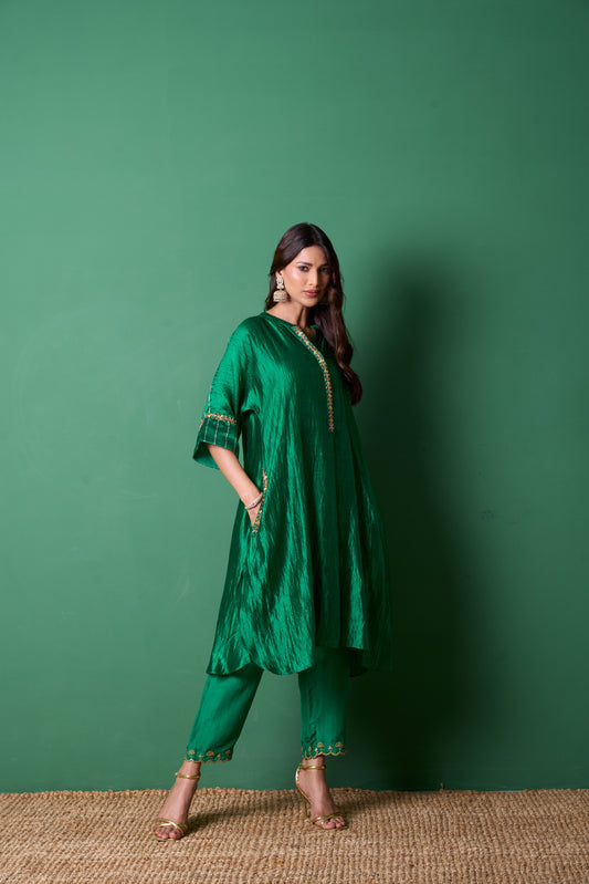 Radiance Emerald Kurta  (Set of 2)