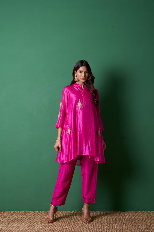 Paradise Pink Kurta  (Set of 2)