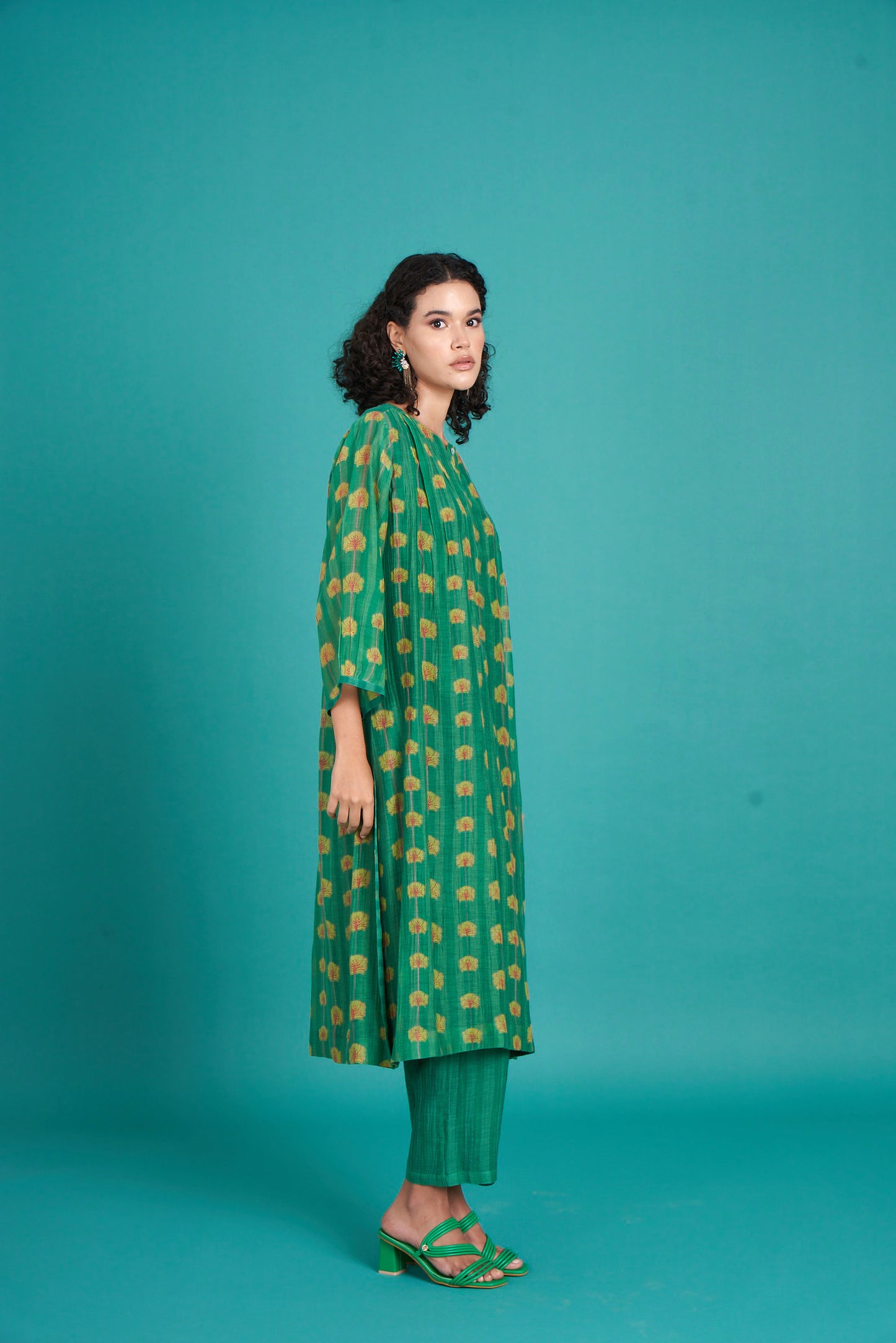 Bela Emerald Kurta  (Set of 2)