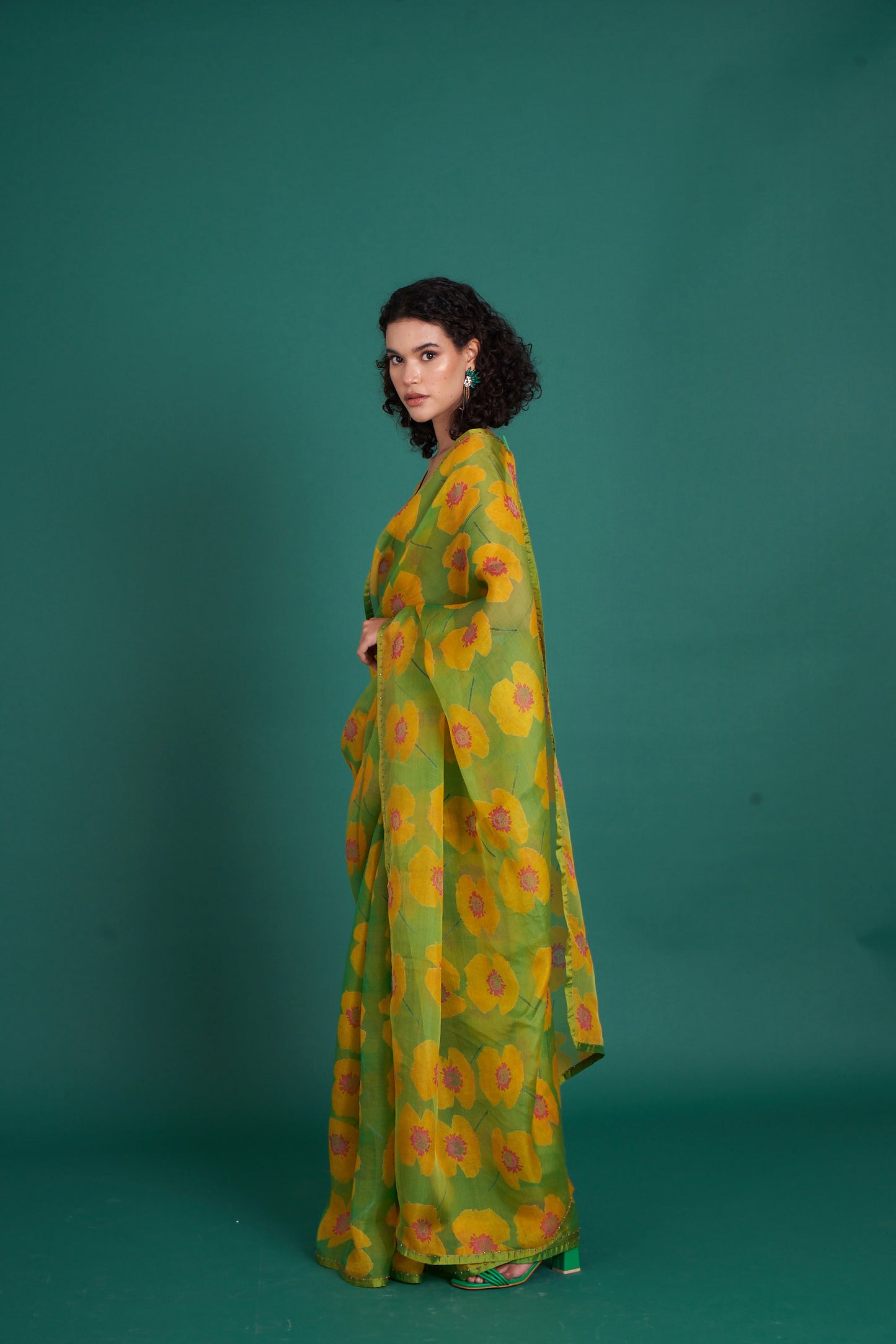 UME Green Saree  (Set of 2)