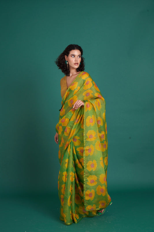 UME Green Saree  (Set of 2)