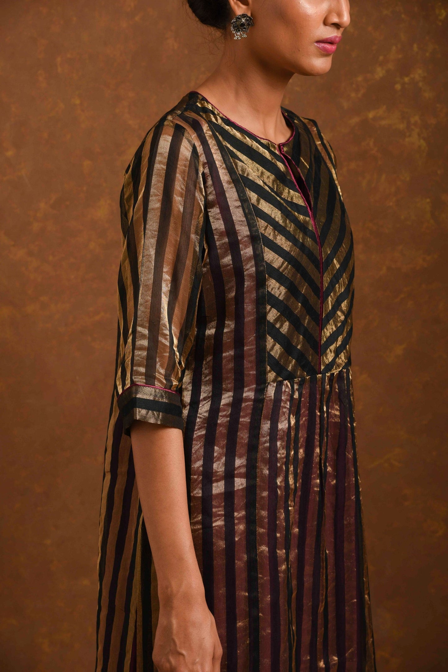 Noorie  Black- Gold and Wine Kurta Set