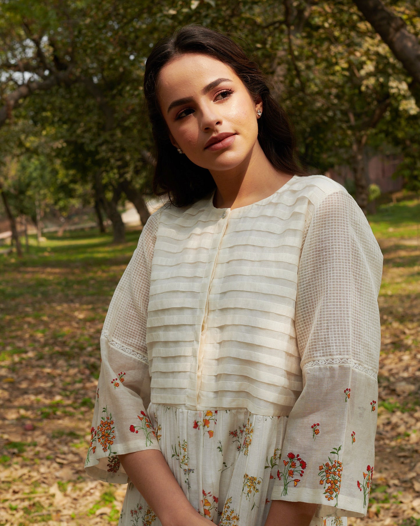 Joy  White Floral-Pleated Dress