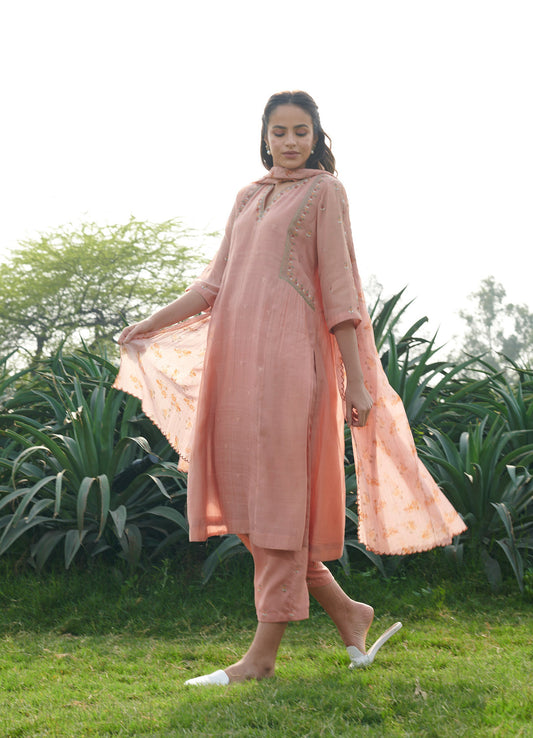 Bloom  Peach Kurta-Set (Set of 3)