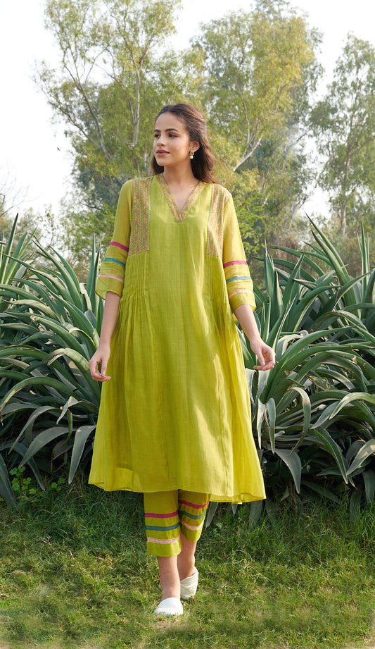 Serene Green Kurta-Set (Set of 2)