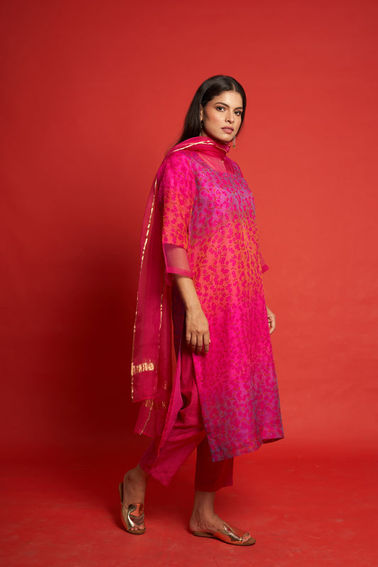 Primrose Magenta Kurta Set (Set of 3)